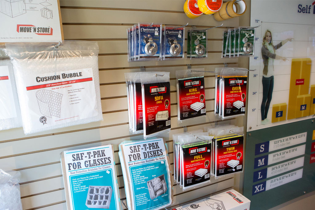 Century Square Self Storage (253) 839-6303 11 20 South 324th St. Federal Way, WA 98003